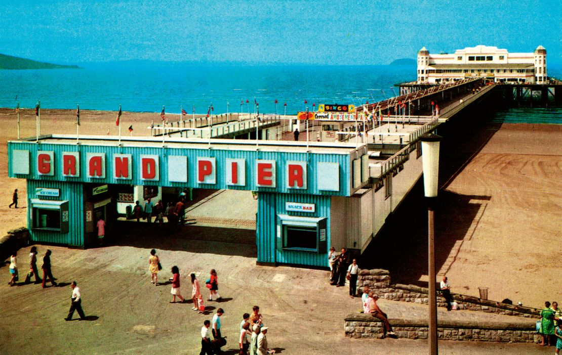 Kathryn Ferry has observed 