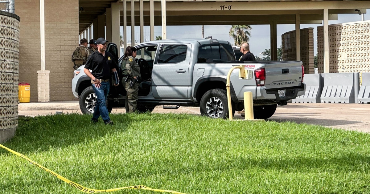 Man killed after exchanging gunfire with Border Patrol agents in Texas