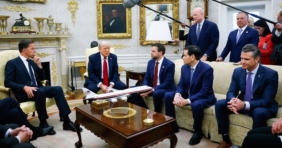 Russia shrugs off Trump's threat of 'very severe tariffs'