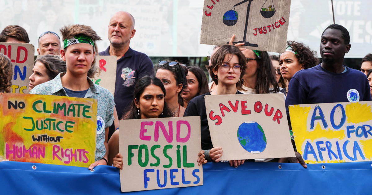 U.N.’s top court says failing to protect planet from climate change could violate international law