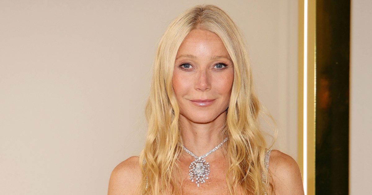 Astronomer hires Gwyneth Paltrow with a wink after 'kiss cam' viral video