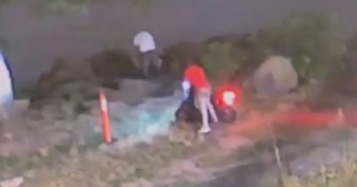 Off-duty border patrol agent shot in apparent random robbery in NYC park, police say