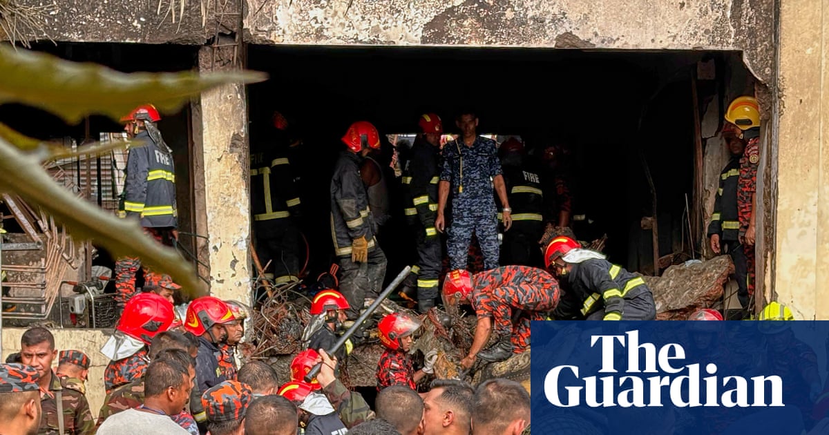 At least 19 killed as military plane crashes into Bangladesh school campus | Bangladesh