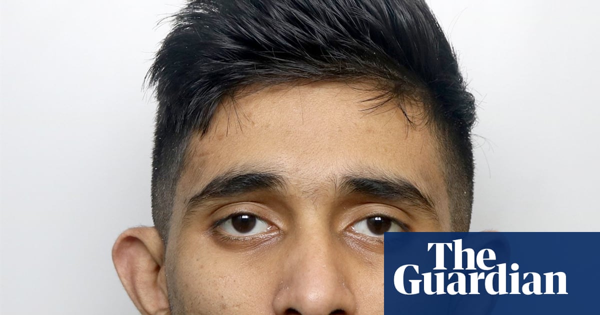 Man who stabbed wife to death in Bradford street jailed for 28 years | Bradford