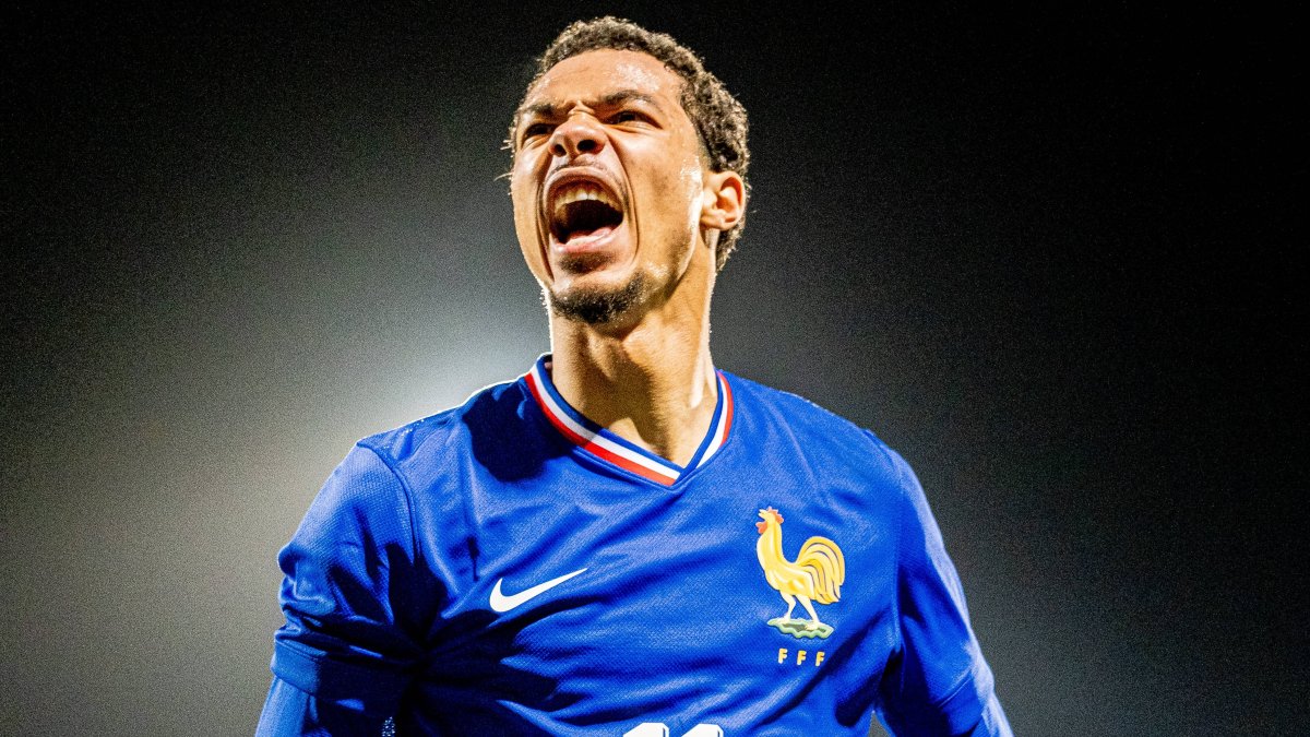 Hugo Ekitike completes move to Liverpool in £79m deal