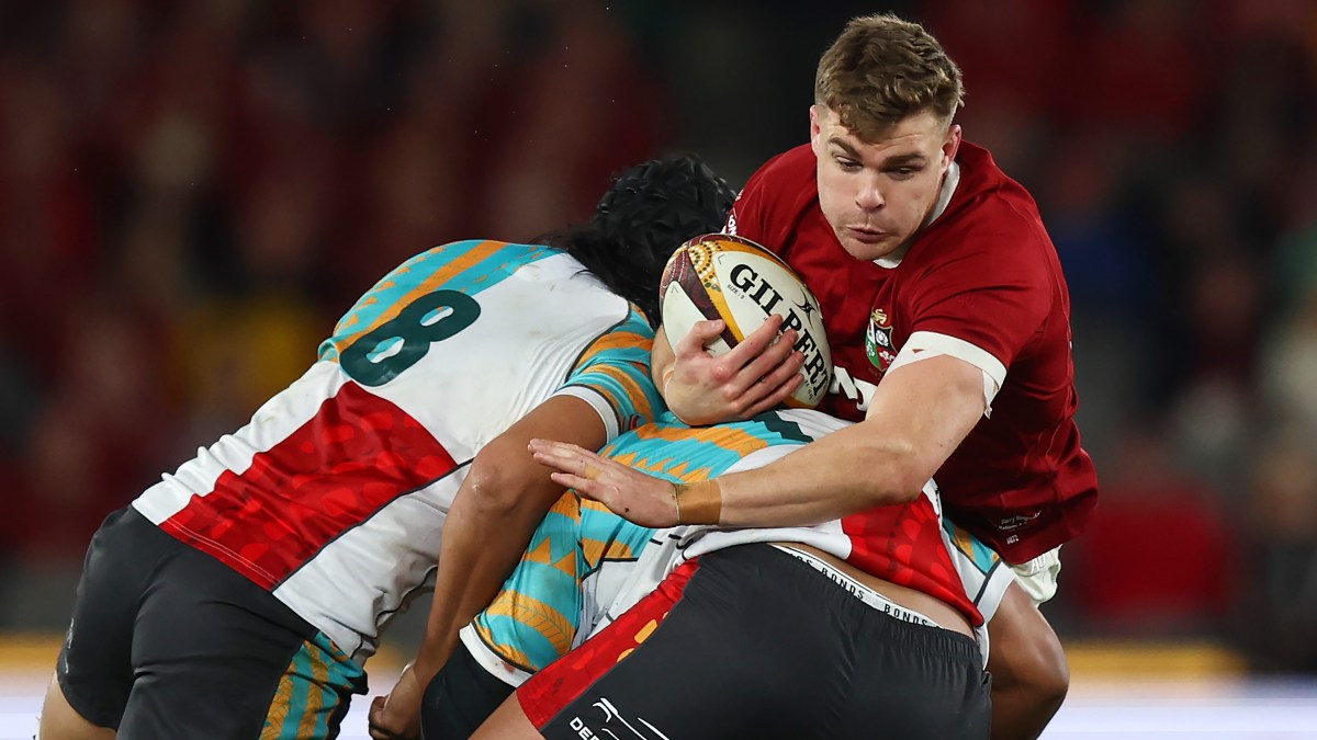 Owen Farrell on bench as Garry Ringrose concussion forces late Lions change