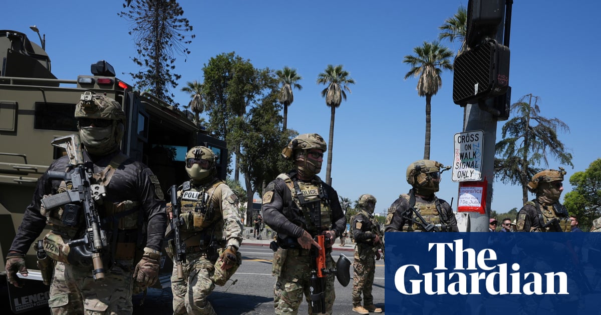 Ice entices new recruits with patriotism pitch and pledge of $50,000 signing bonuses | US immigration