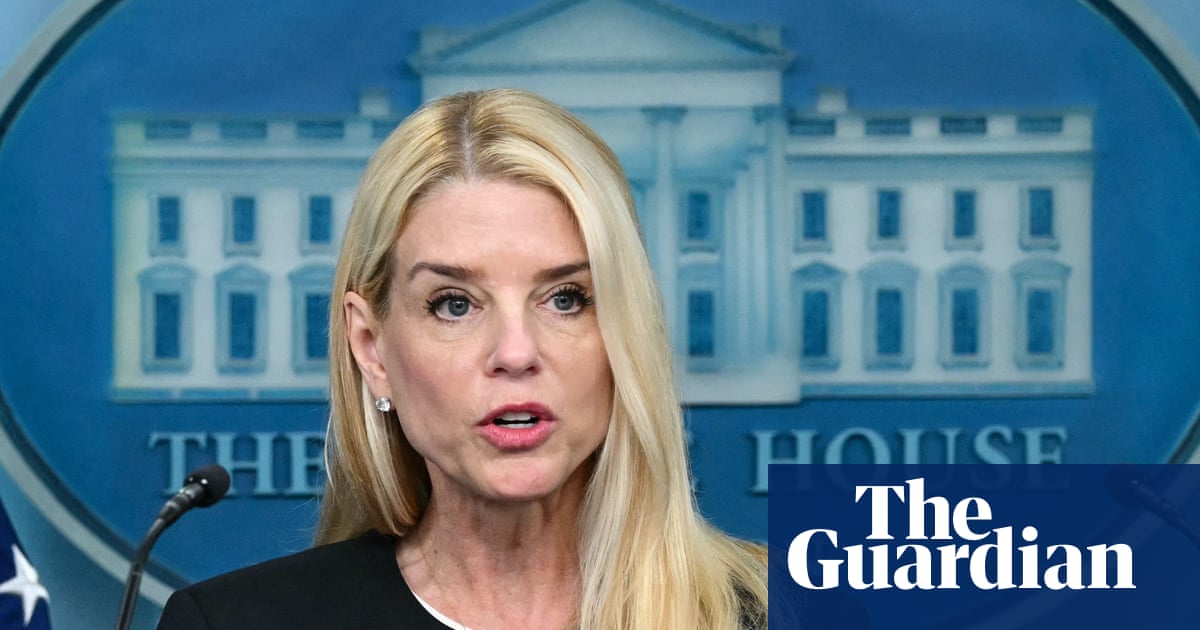 DoJ drops charges against Utah doctor accused of destroying Covid vaccines | Trump administration