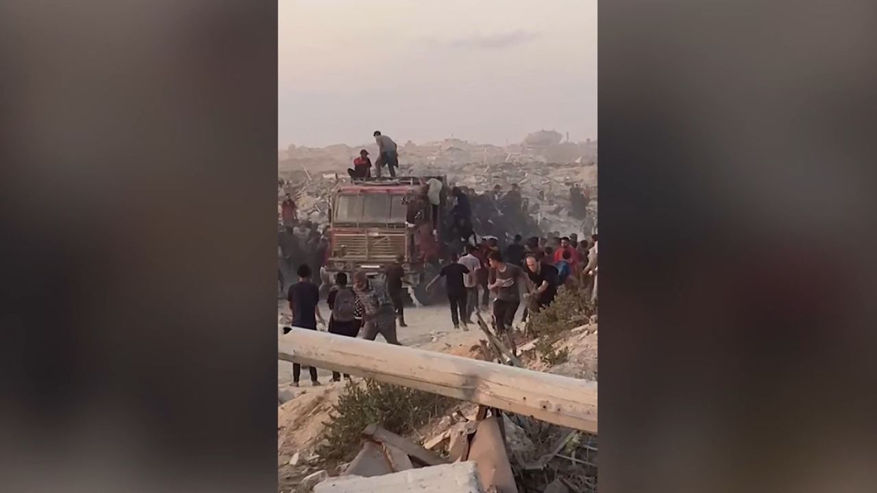 <p>Videos geolocated by CNN showed crowds of Palestinians surrounding aid trucks as they arrived in northern Gaza on Friday. The scenes come amid a deepening starvation crisis that has already claimed more than 127 lives since the conflict began, according to the Palestinian Health Ministry. </p>