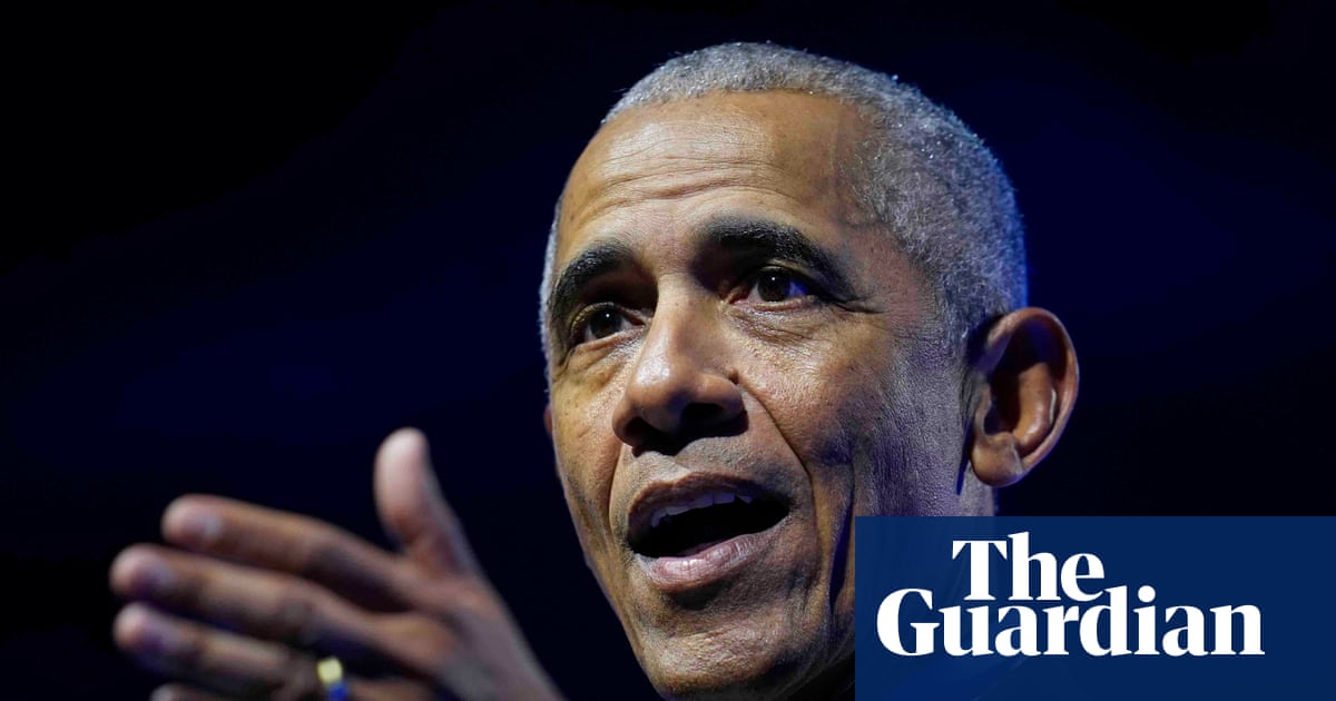 Obama breaks silence on Trump’s ‘outrageous’ call to prosecute him | Barack Obama