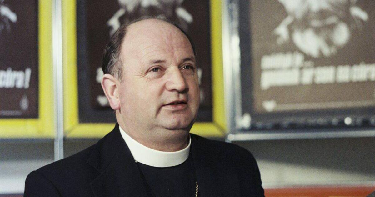 Remains of Bishop Eamonn Casey removed from Galway Cathedral crypt