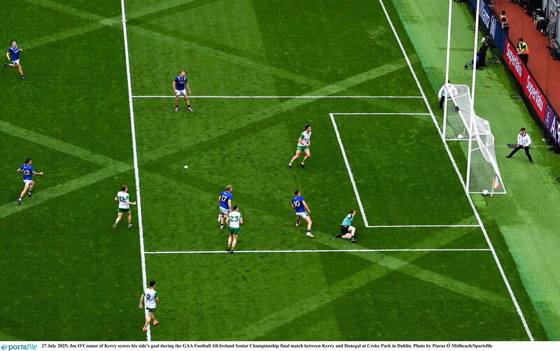JOE'S SHOW: Kerry powerhouse Joe O'Connor puts the exclamation mark on the Kingdom's final dominance with this 69th minute goal. Pic: Piaras Ó Mídheach/Sportsfile