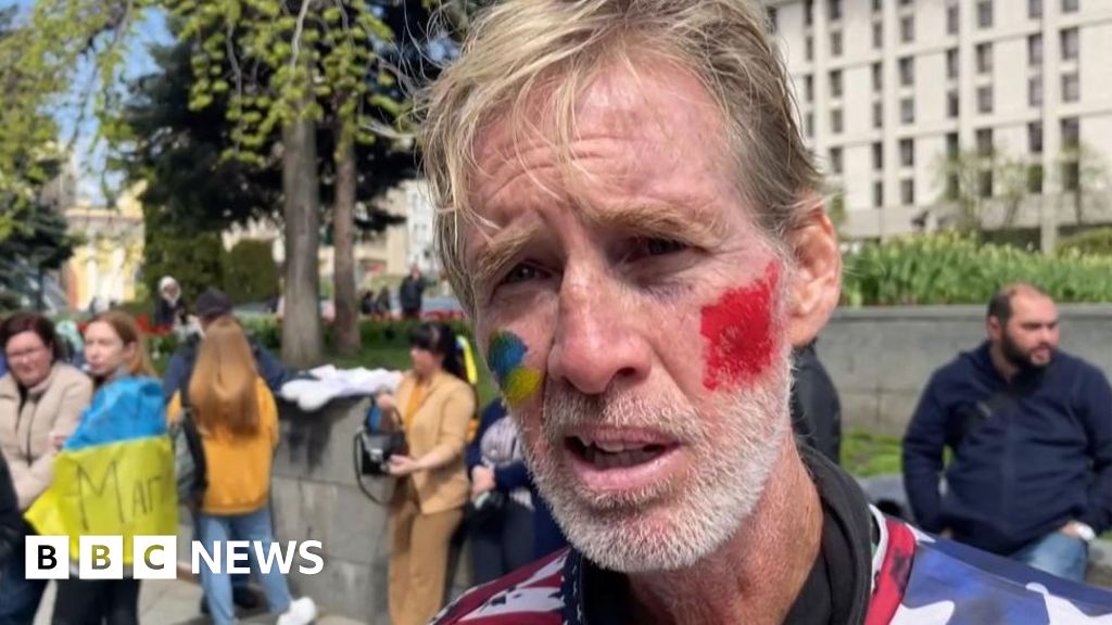 Trump assassination attempt suspect can represent himself in Florida trial, judge rules