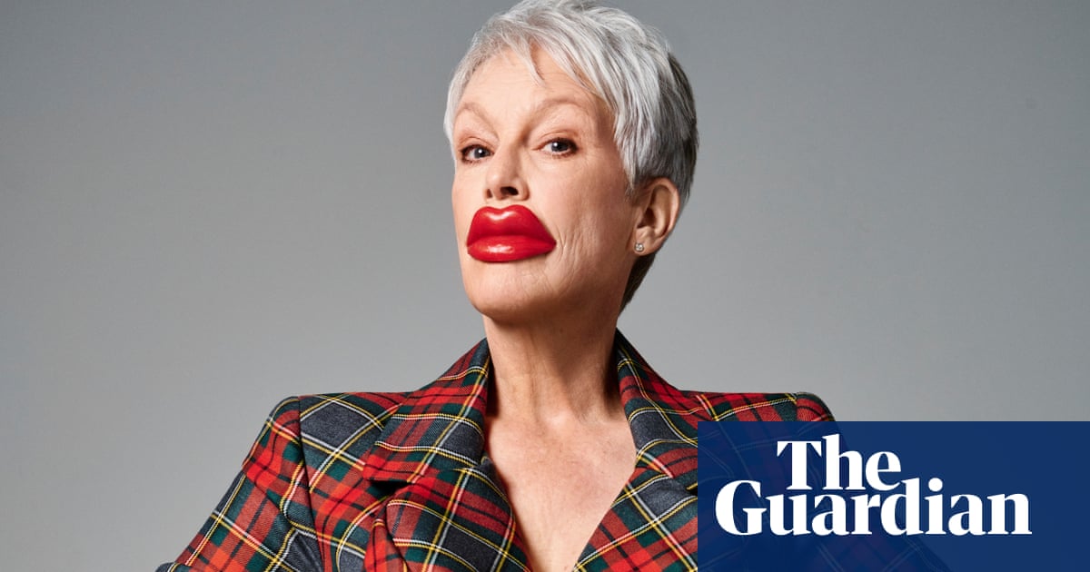 ‘Generations of women have been disfigured’: Jamie Lee Curtis lets rip on plastic surgery, power, and Hollywood’s age problem | Jamie Lee Curtis