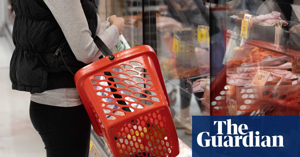 Raise jobseeker to 90% of age pension and pay for it by curbing super tax concessions, Vinnies says | Welfare