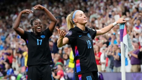 Fans react to the moment England made it into Euro 2025 final – video