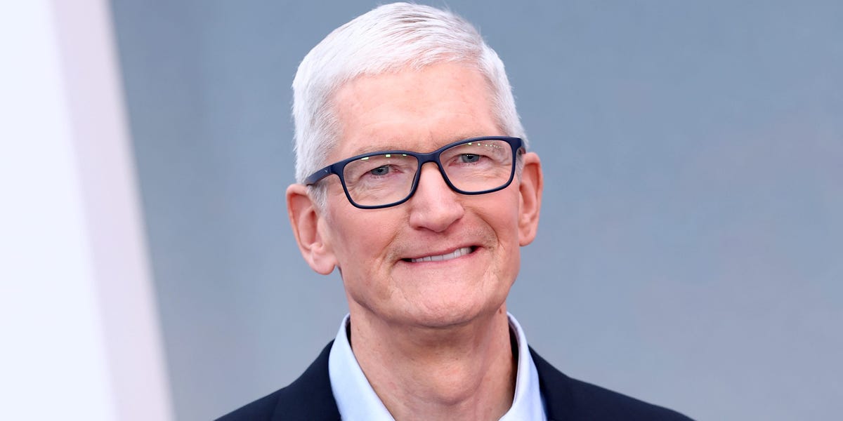 Apple Salaries Revealed: How Much AI Staffers, Engineers Make in 2025