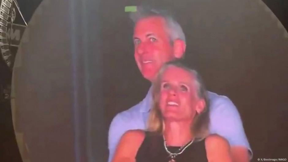 Astronomer CEO resigns after Coldplay concert video – DW – 07/20/2025