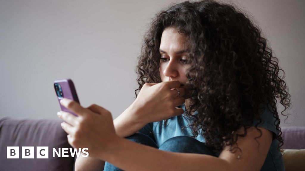 Dating safety app Tea suspends messaging after hack