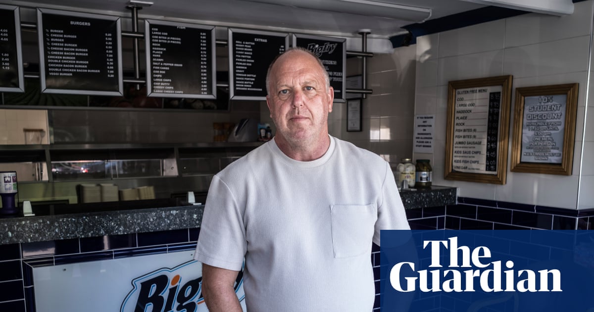 Chippie owner given ‘devastating’ £40,000 fine by Home office for allegedly illegal hire | Immigration and asylum