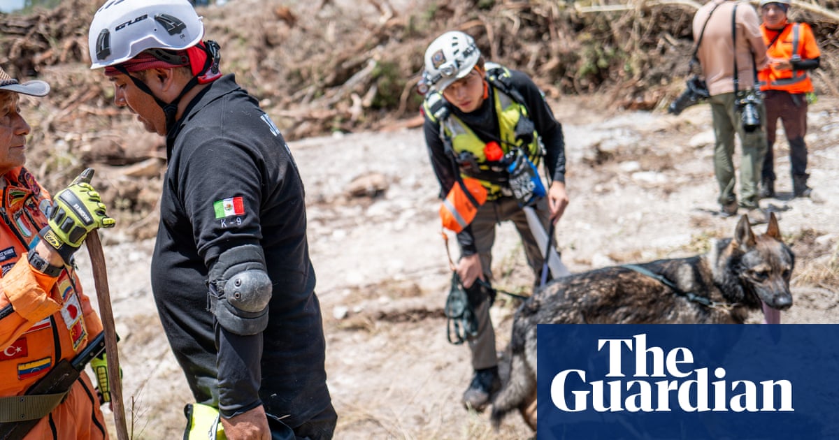 Texas camp leader waited over an hour after flood warning to evacuate | Texas floods 2025