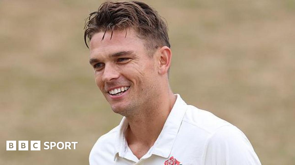 Lauren Hemp, Reggie the dog and Aggie Beever-Jones