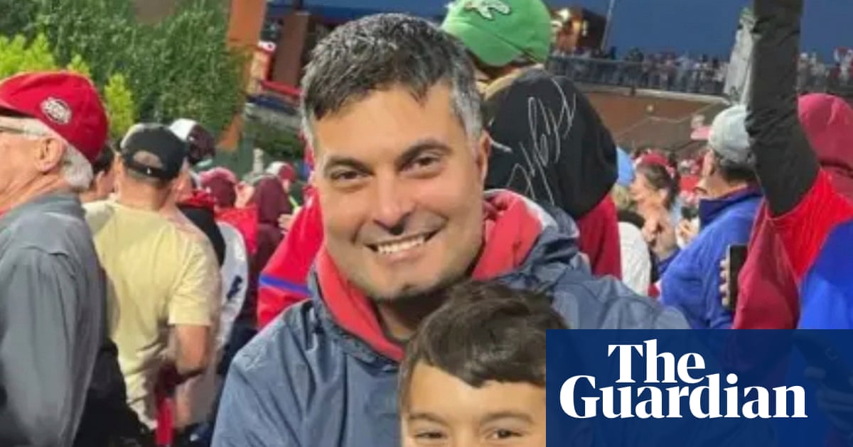 Judge allows 12-year-old to play after ‘unsportsmanlike’ bat-flip suspension | Baseball