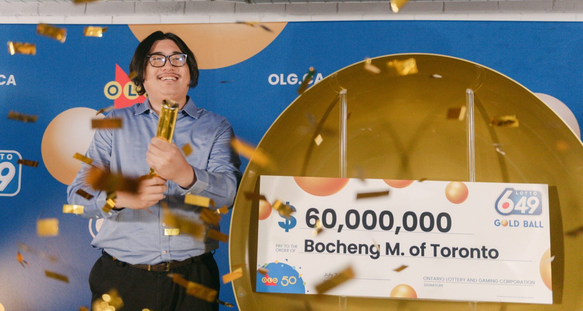 Toronto man wins $60M Lotto jackpot after buying ticket online
