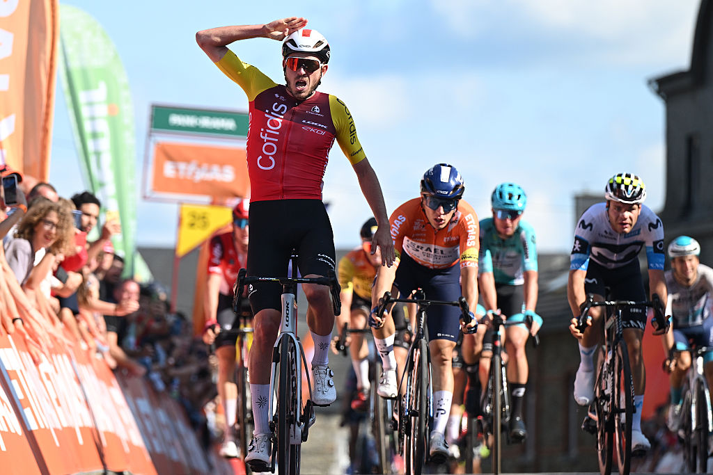 Tour de Wallonie: Corbin Strong seals overall title as Cl&eacute;ment Izquierdo edges Australian for stage 5 victory
