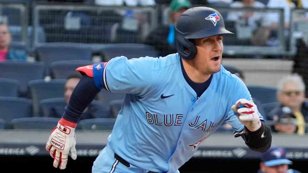 Blue Jays fall to Tigers as Heineman steps into expanded role