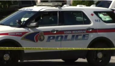 Male stabbed in Aurora, suspect arrested