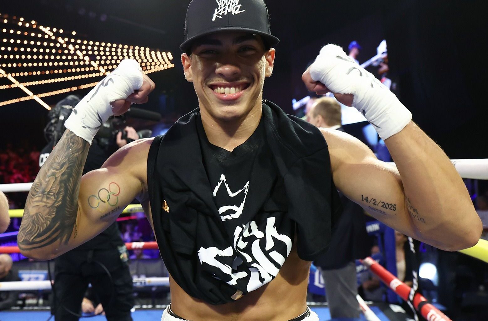 DeJesus scores quick stoppage, Navarro wins elsewhere