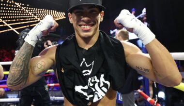 DeJesus scores quick stoppage, Navarro wins elsewhere