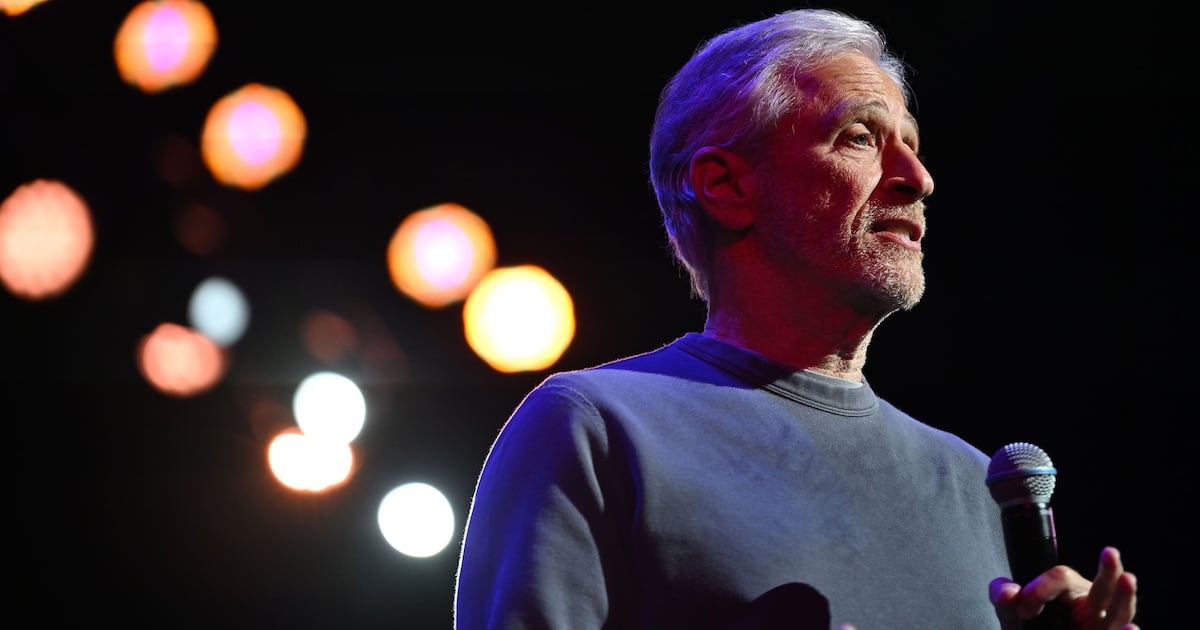 Jon Stewart slams CBS for decision to cancel ‘The Late Show With Stephen Colbert’ - CTV News