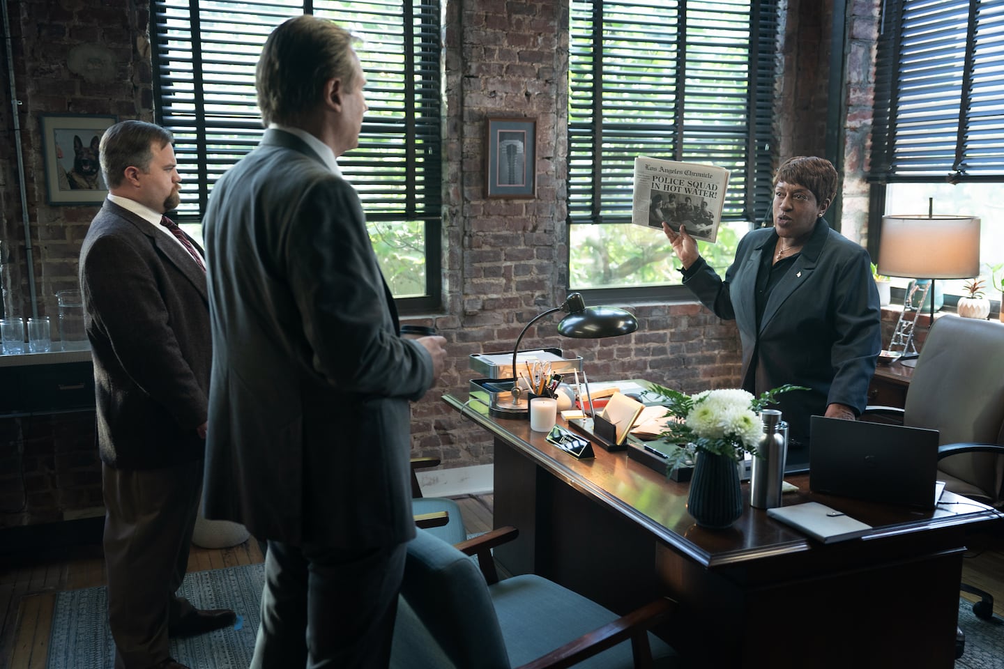 Left to right: Paul Walter Hauser, Liam Neeson, and CCH Pounder.