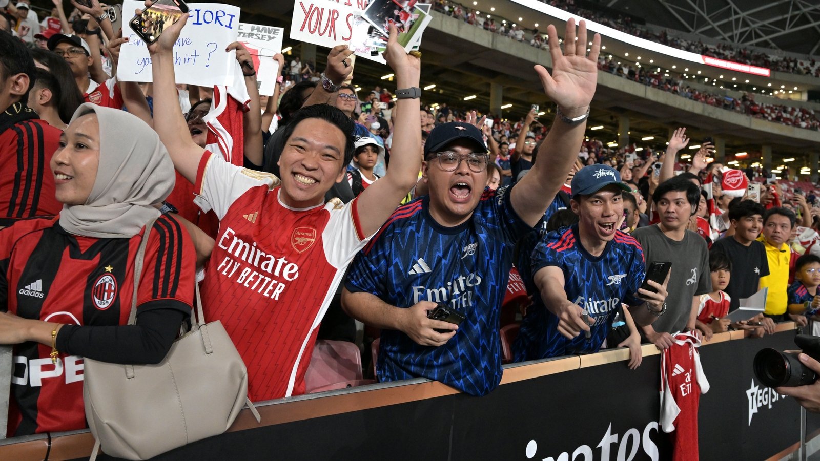 Following The Arsenal: Matchday in Singapore! | Video | News
