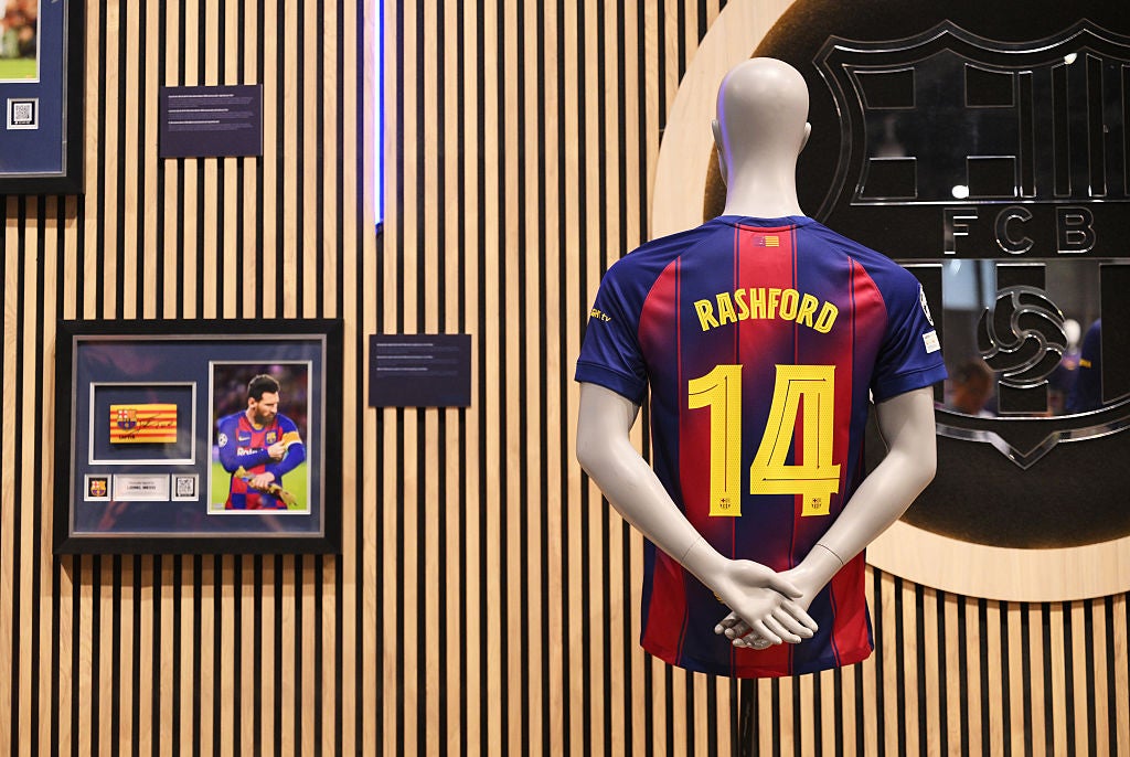 Marcus Rashford will wear the number 14 at Barcelona