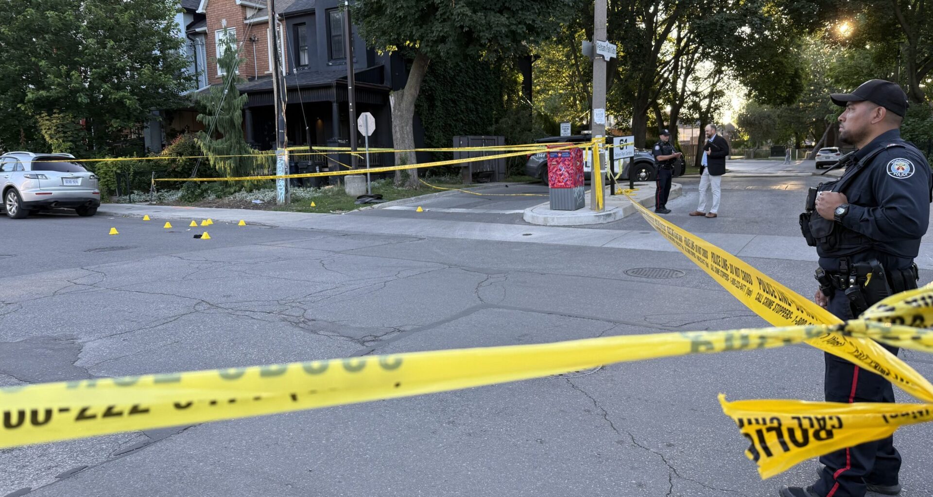 Man dead in west-end shooting: Toronto police