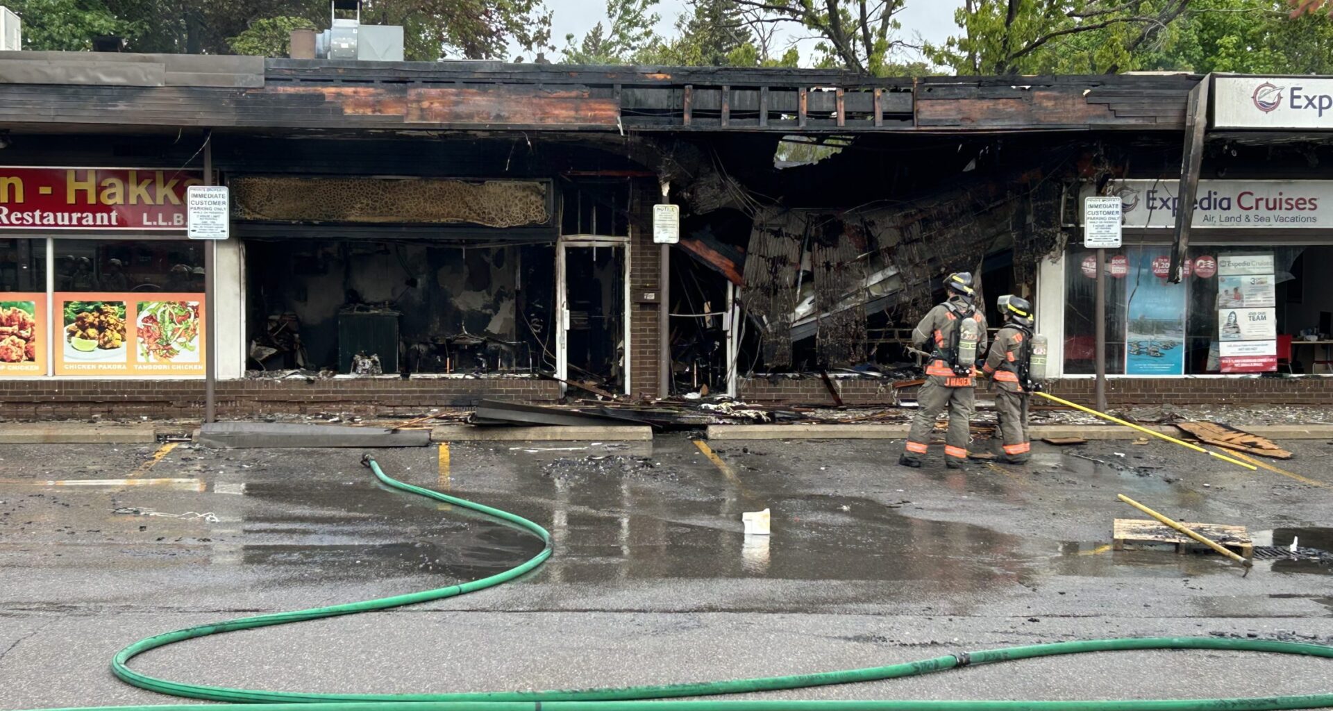 Suspects sought after 2 Indian restaurants in Scarborough destroyed by arsonists