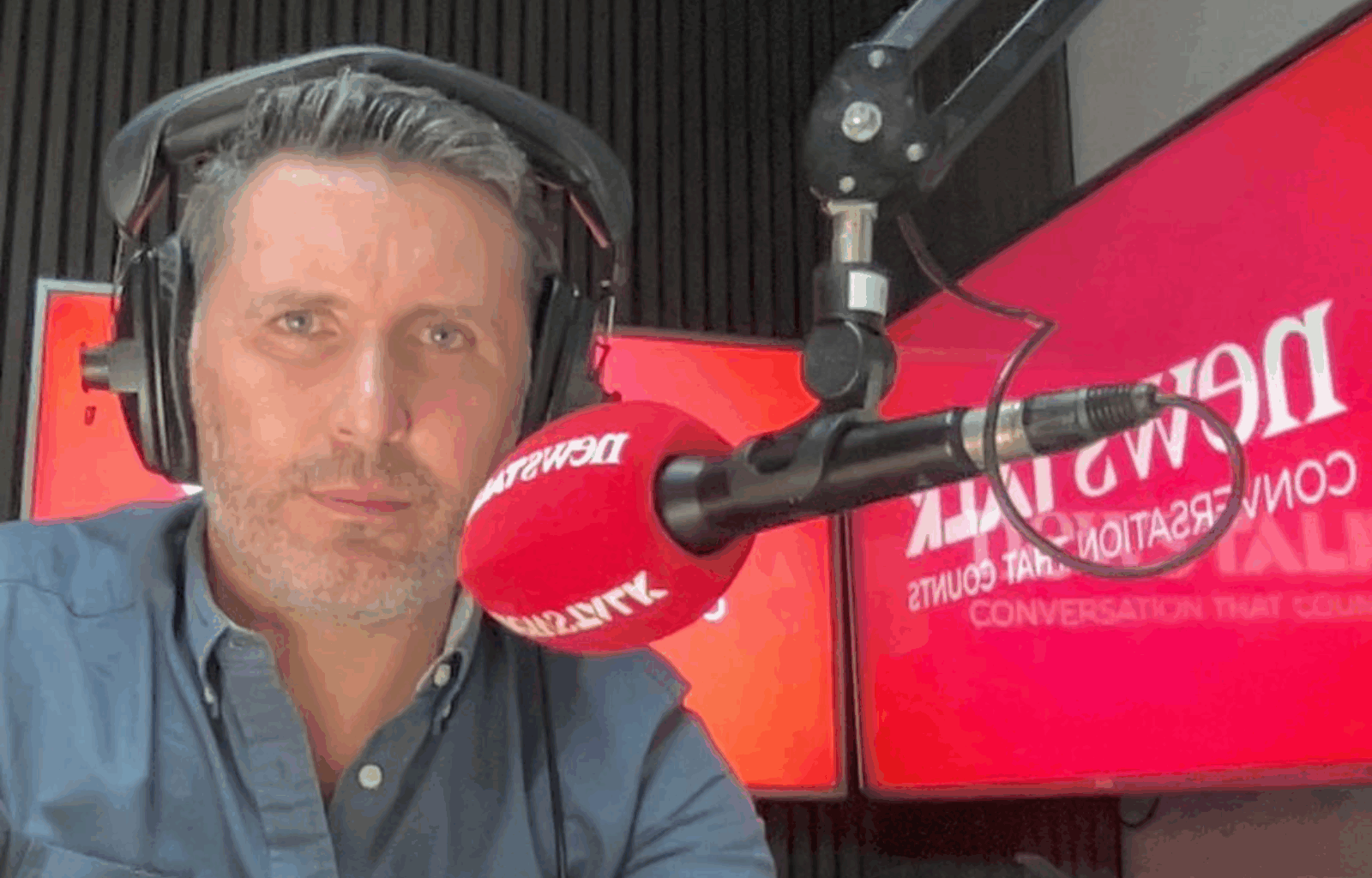 Jonathan Healy on staff unhappy working in the office - 'Go get another job'