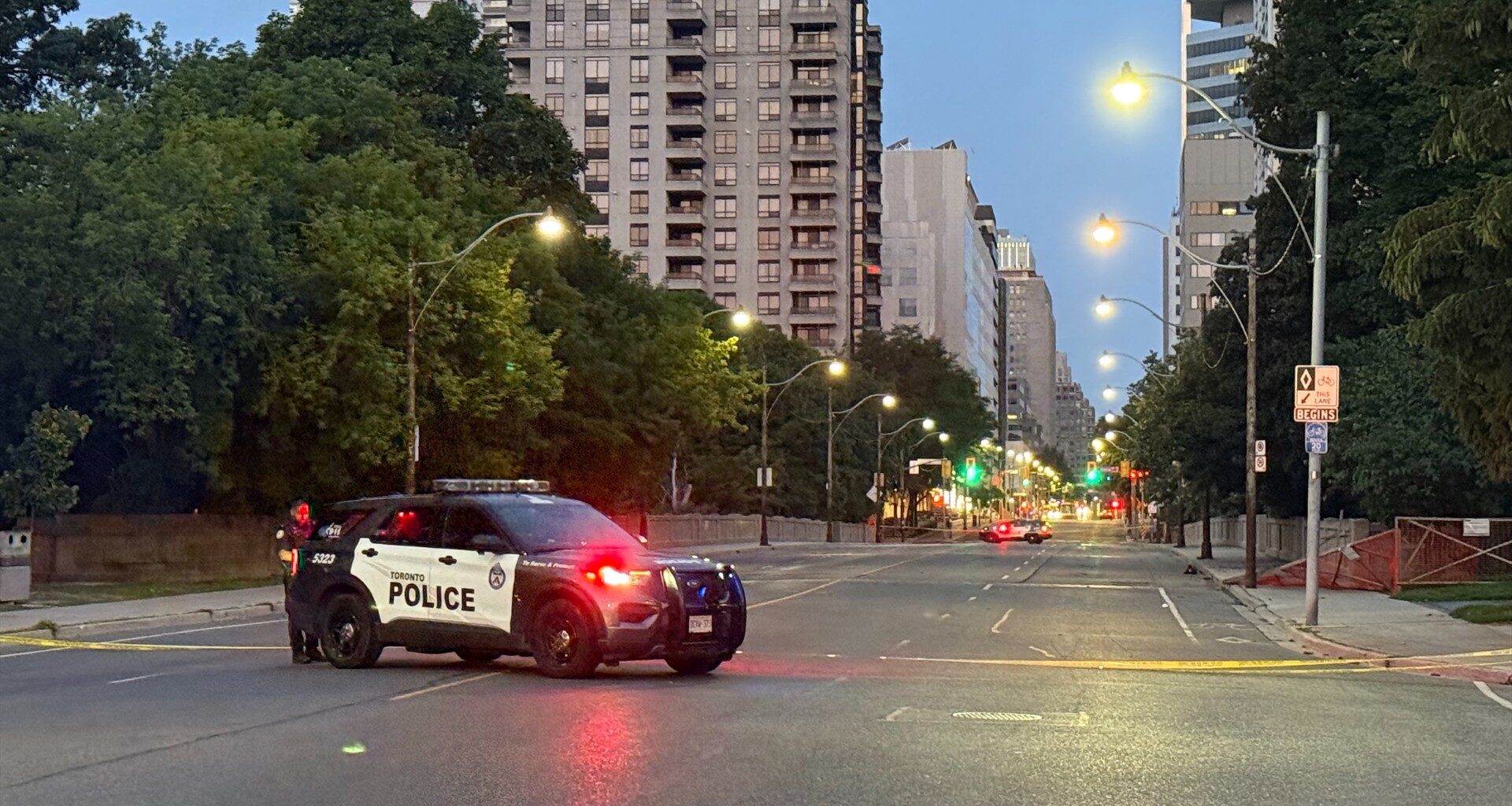 Ravine fire prompts evacuations, road closures in Midtown Toronto