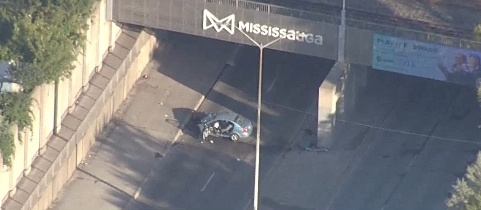 Man dead after early-morning crash in Mississauga