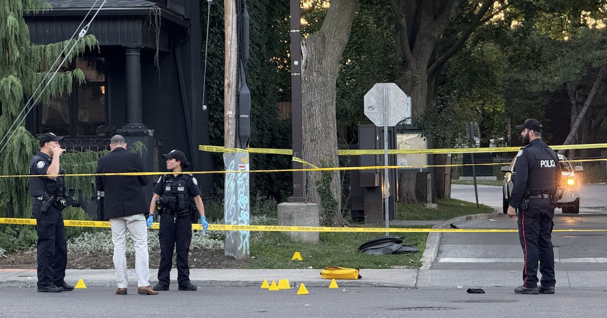 Shooting near Davenport and Old Weston Road leaves 1 dead