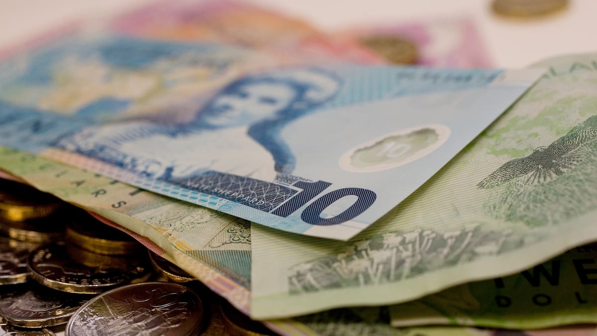 South Island surges ahead as regional economic divide deepens - Kiwibank