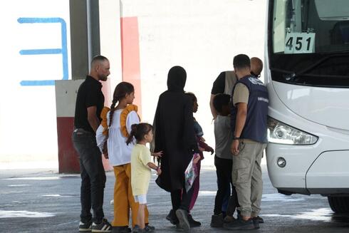 Israel aids Gaza evacuations, but few countries step up to receive patients