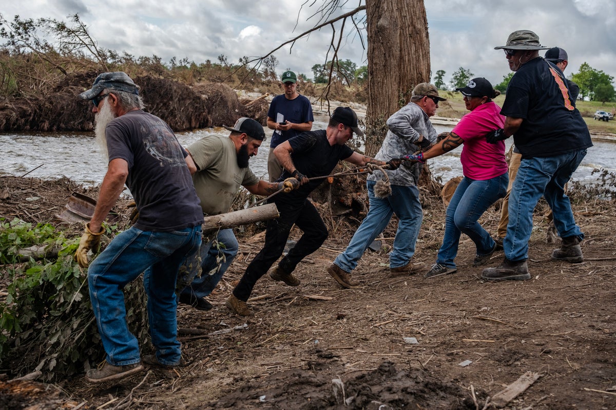 Texas floods: 120 confirmed dead as Camp Mystic cabins ‘found to be in extremely hazardous’ flood zone - Latest