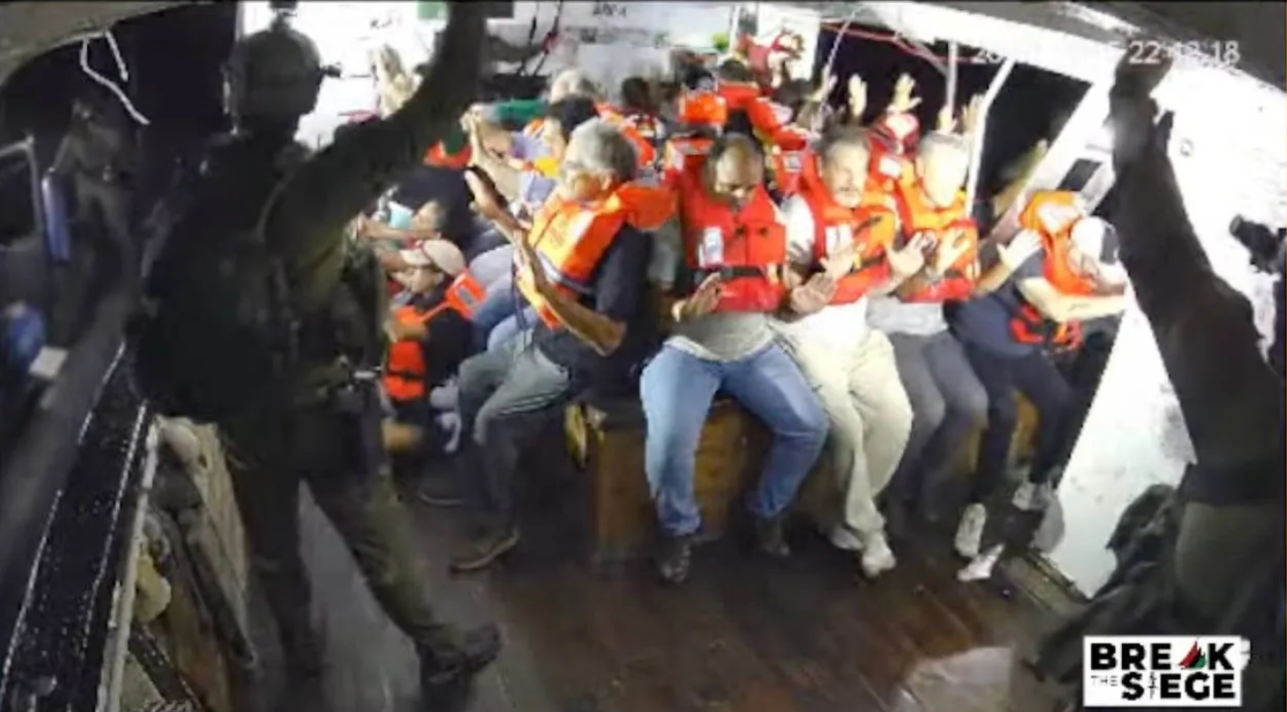 Amazon Union Leader Chris Smalls Detained & Beaten by IDF, But US Media Ignores It