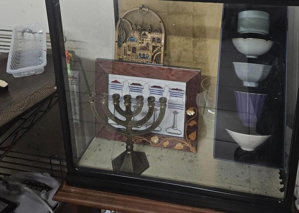 מנורת שבעת קנים בבית בסמואה