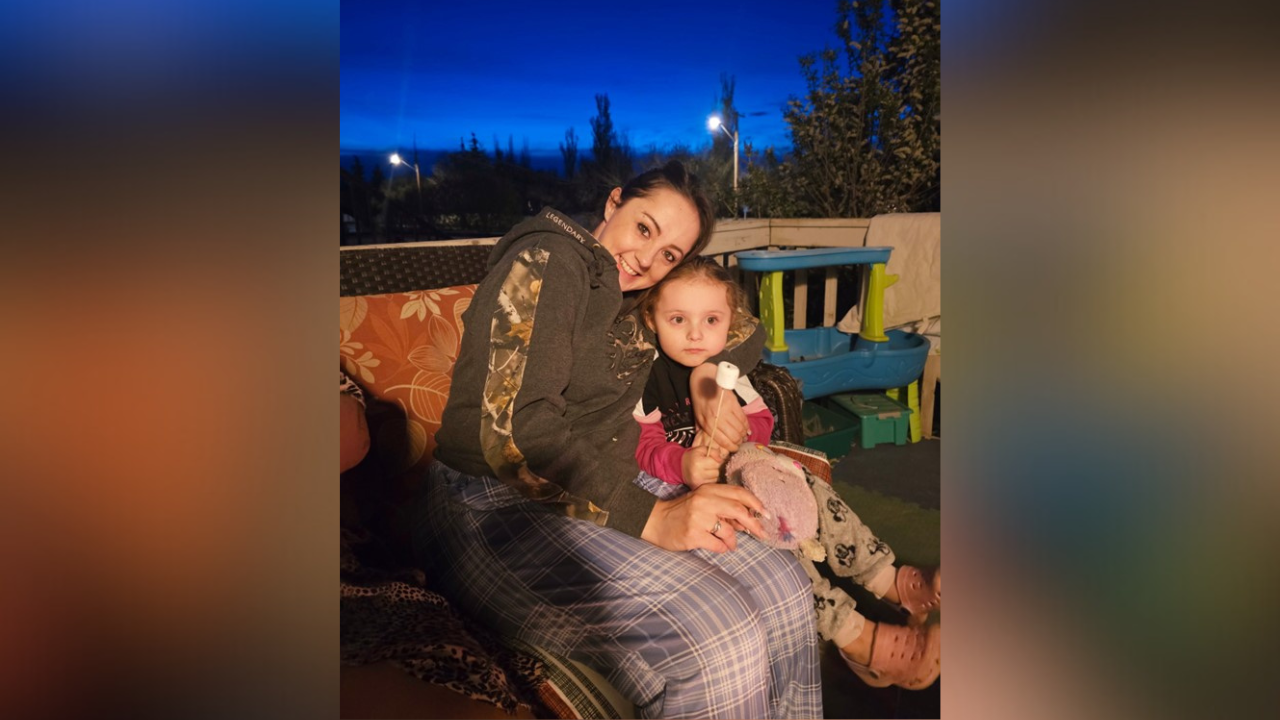 Missing mom, daughter, last seen in Cochrane, spotted in B.C.