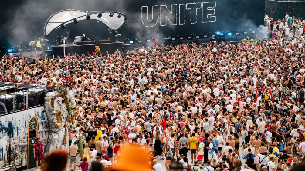 Tomorrowland 2025’s new main stage built with help from Metallica tour parts